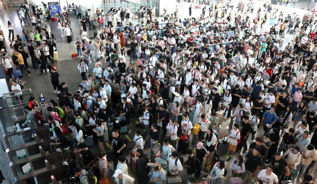 710.74万人次，历史新高！