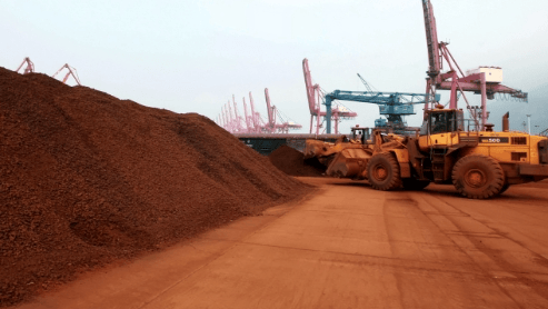 对中印加税100%！特朗普豁出去了，但这一回，他要求欧盟去打头阵，冯德莱恩直接拒绝了