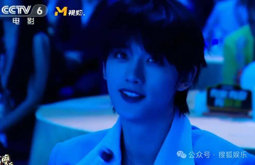 这场晚会台下简直是追星现场，名场面太多了吧？