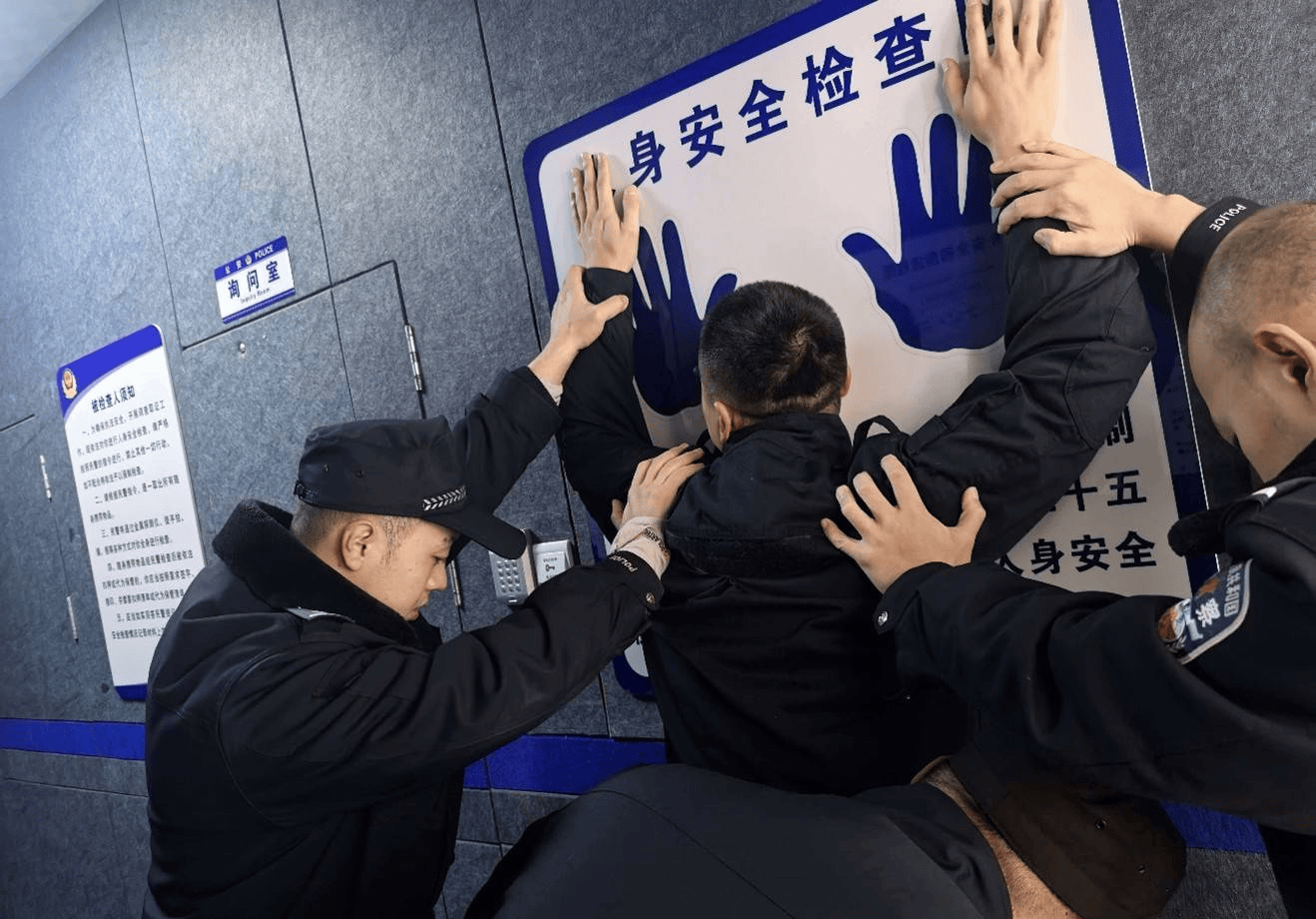 黑龙江林区公安局海林分局：岗位练兵走进工程派出所