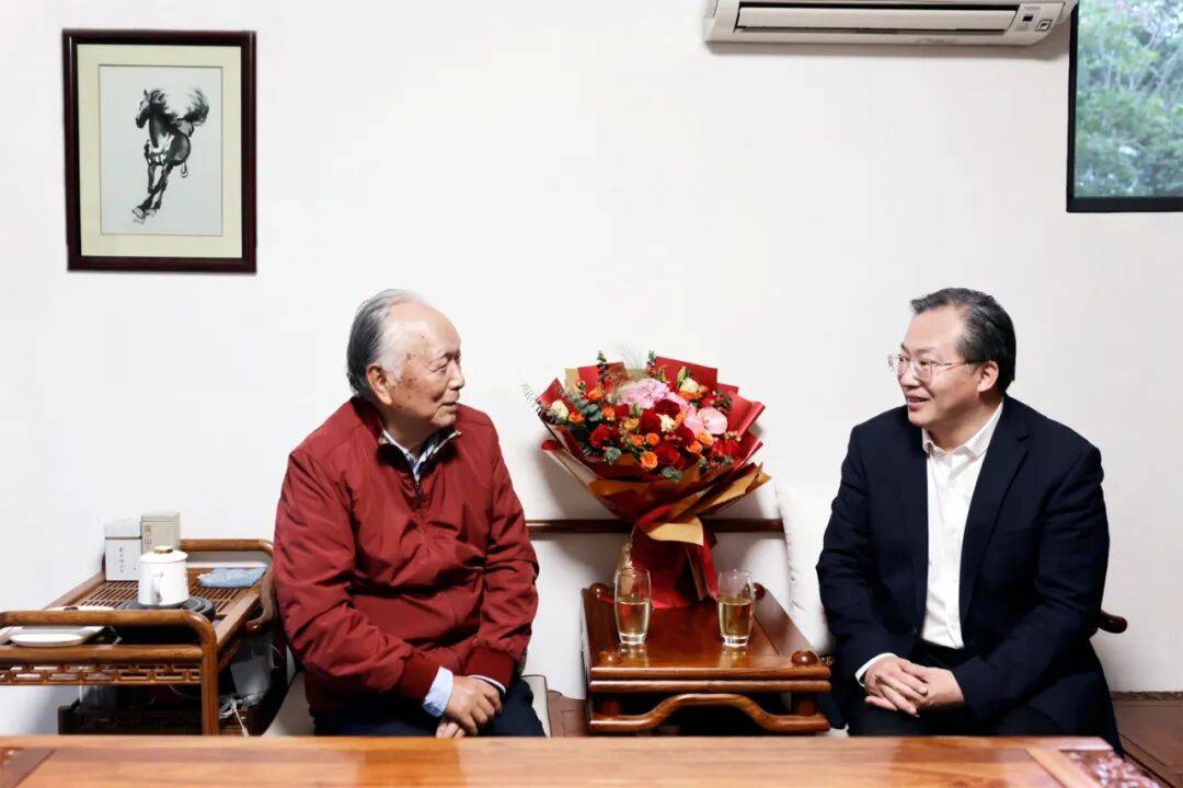 范波走访看望我市部分老领导